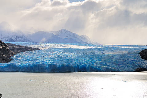 kald, hav, landskap, fjellene, bukt, Strand, skyer, skyet, isbreer, is, iskald, øy, natur, bergarter, scenisk, Seascape, himmel, snøhvit fjell, vann, vinter, kaldtemperatur, snø, skjønnhet i naturen, naturskjønnhet - natur, miljø, fjell, sky - himmel, breen, frossen, rolig scene, ro, ingen folk, utendørs, lagune, snødekte fjell, 4K, CC0, offentlig domene, opphavsrett gratis