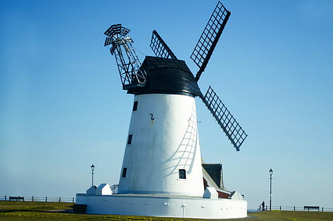 velho, antigo, medieval, pontos de referência, envelhecido, agricultura, céu, azul, branco, viagem, Inglaterra, Blackpool, dia, província, destinos, organizando, panorâmica, história, construído, moinho de vento, arquitetura, força do vento, turbina de vento, indústria, geração de combustível e energia, energia alternativa, embarcação náutica, energia renovável, conservação ambiental, visão de baixo ângulo, turbina, natureza, meio Ambiente, moinho de vento tradicional, estrutura construída, céu limpo, ninguém, agua, orientação, ao ar livre, 1080P, CC0, domínio público, royalty free