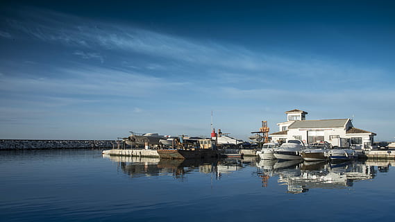 soloppgang, havn, skyer, vår, refleksjon, leftovers, sjarm, rolig, costa, vann, himmel, fiske, ferie, vannkanten, ingen folk, nautisk fartøy, hav, transport, arkitektur, transportmiddel, bygget struktur, natur, blå, sky - himmel, bygge eksteriør, dag, fortøyd, utendørs, marina, 5K, CC0, offentlig domene, opphavsrett gratis