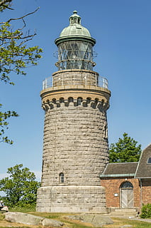 architectuur, oud, toren, gebouw, hemel, mijlpaal, monument, vuurtoren, ingebouwde structuur, buitenkant van het gebouw, lage hoekweergave, boom, geschiedenis, het verleden, natuur, fabriek, heldere lucht, geen mensen, dag, reisbestemmingen, blauw, buitenshuis, koepel, zonlicht, 5K, CC0, publiek domein, royaltyvrij