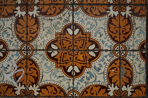 gresie, Lisabona, tradiţie, model, fundaluri, ţiglă, arhitectură, multi colorate, a închide, proiecta, artă și sculptură, în interior, cadru complet, nici o persoana, model floral, montare pe perete, creativitate, formă, construită, pardoseală, repetiţie, ambarcațiune, decor, geometrică, bogat ornamentat, parchet gresie, mural, arhitectură și artă, tavan, 5K, CC0, domeniu public, fără drepturi de autor