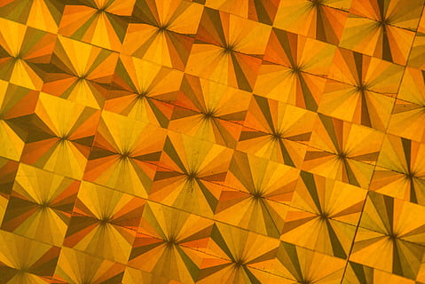 patró, resum, decoració, fons de pantalla, escriptori, atractiu, teló de fons, fons, color, còpia espai, artesania, decorar, disseny, espai de disseny, purpurina, aïllat, barrejar, reflexionar, brilli, brillant, superfície, textura, rajoles, paret, marc complet, cap gent, forma, primer pla, forma de triangle, multicolor, groc, art i artesania, forma geomètrica, repetició, paper, rajola, sostre, color taronja, color vibrant, fons abstractes, sòl de rajoles, 5K, CC0, domini públic, lliure de regalies