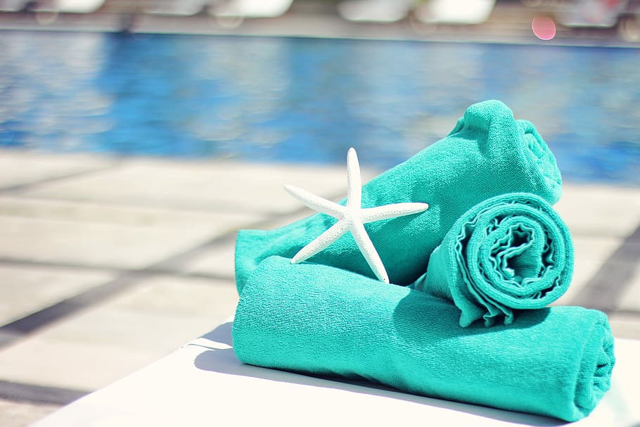 drei, teal Handtücher, Weiß, Stern Fisch Foto, Petrol, Handtücher, Sterne Fisch, Foto, Handtuch, Entspannung, Blau, keine Leute, Luxus, Urlaube, Sommer-, Gesundheits-Spa, grüne Farbe, Nahansicht, Tag, Geschenk, draußen, Schwimmbad, Fokus auf den Vordergrund, Kreativität, Stillleben, Darstellung, Natur, Kunst und Handwerk, Tierdarstellung, Wasser, High Angle View, Papier-, Sonnenlicht, türkisfarben, 1080P