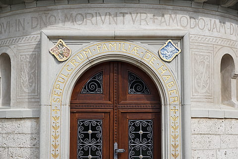 beuron, monestir, arquitectura, Alemanya, porta, objectiu, Església, catòlic, fe, Déu, colla, finestra, edifici, Font, dient, llatí, bíblia, entrada, tancat, arc, ornamentat, exterior de l'edifici, cap gent, estructura construïda, dia, història, el passat, seguretat, art i artesania, protecció, artesania, a l'aire lliure, talla - producte artesanal, 5K, CC0, domini públic, lliure de regalies