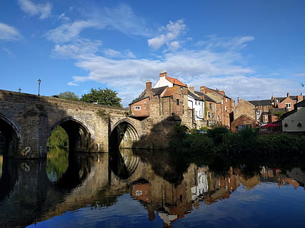 reflexión, puente, río, cielo azul, pacífico, Durham, agua, estructura construida, arquitectura, exterior del edificio, frente al mar, edificio, cielo, naturaleza, azul, nube - cielo, puente - estructura hecha por el hombre, nadie, conexión, día, árbol, planta, puente de arco, al aire libre, 4K, CC0, dominio público, libre de derechos