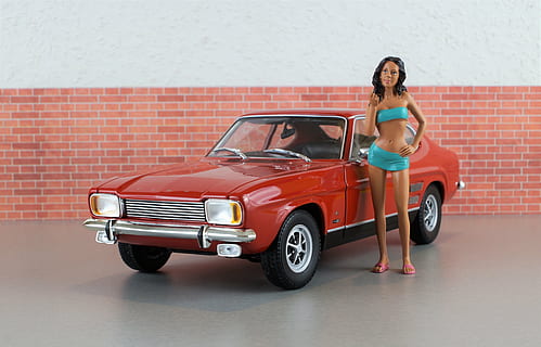 model de cotxe, ford, capri, model, diorama, automàtic, oldtimer, joguines, cotxe esportiu, vell, vermell, esport de motor, vehicle, clàssic, ford capri, motor, campana, automoció, només adults, cotxe, transport, vista frontal, una persona, longitud completa, adult, només dones, dia, manera de transport, adult jove, automòbil, dones, retrat, mirant la càmera, de peu, moda, inclinat, funció de construcció de parets, somrient, maó, a l'aire lliure, 4K, CC0, domini públic, lliure de regalies