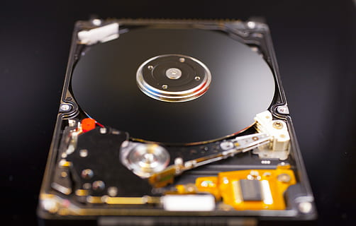 Hard Disk, Technology, Disassembly, old-fashioned, music, retro styled, record, turntable, close-up, arts culture and entertainment, indoors, no people, equipment, audio equipment, black color, gramophone, connection, computer, selective focus, studio shot, spinning, communication, black background, electrical equipment, nightlife, 5K, CC0, public domain, royalty free