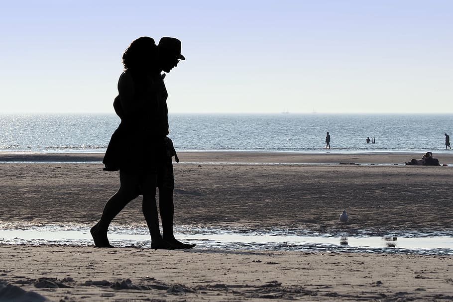 pláž, zadní světlo, člověk, pobřeží, voda, moře, nálada, Severní moře, písečná pláž, st peter, ording, nordfriesland, romantický, silueta, venku, lidé, ženy, životního stylu, přistát, nebe, skutečných lidí, stojící, Příroda, krása v přírodě, horizont nad vodou, scenics - příroda, den, dva lidé, muži, horizont, plná délka, 4K