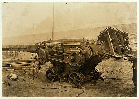 minedrift, kulmine, grave, værktøj, maskineri, maskine, digger, gammel, årgang, sepia, historisk, automatisk postproduktionsfilter, overfør print, transportmidler, metal, arkitektur, ingen mennesker, dag, bygget struktur, udendørs, transportform, natur, by, forladt, bygning udvendig, industri, fortiden, forældet, hjul, 2K, CC0, offentligt domæne, royaltyfrie