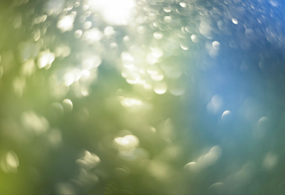 fotografia del bokeh, fons, llum solar, resum, borrós, fons de pantalla, art, insubstancial, gràfic, patró, pastel, color, degradat, espectre, brillant, escriptori, llum, colorit, efecte, vibrant, teló de fons, suau, espai, blau, verd, còpia espai, marc complet, cap gent, dia, naturalesa, aigua, bellesa a la natura, tranquil·litat, color verd, a l'aire lliure, defocated, escenics - natura, primer pla, frescor, vista d’angle baix, enfocament selectiu, fons abstractes, puresa, 4K