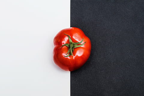 red, heirloon tomato, white, black, surface, tomato, fruit, vegetable, food, food and drink, healthy eating, wellbeing, indoors, freshness, studio shot, no people, still life, directly above, copy space, close-up, gray, organic, raw food, single object, ripe, 4K, CC0, public domain, royalty free
