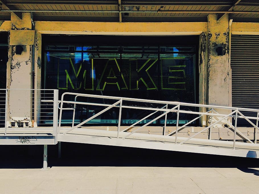 ideo, udělat, designové myšlení, tvořivost, důvěra, design, architektura, sdělení, stavba, text, nikdo, západní skript, zábradlí, podepsat, uvnitř, velké písmeno, prázdný, den, přeprava, Zavřeno, informace, spojení, schodiště, vchod, 1080P