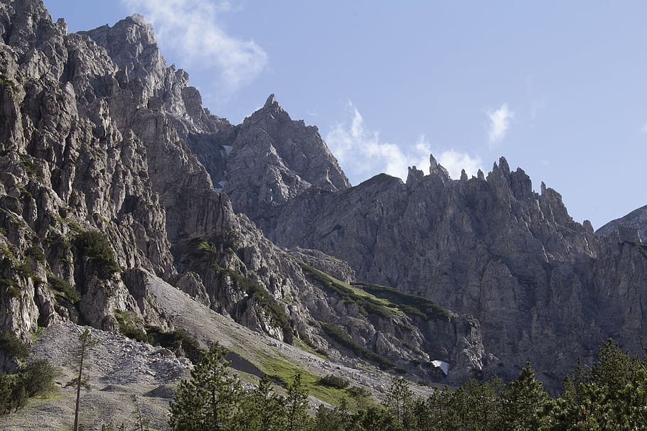 montagne, alpino, paesaggio, lato, paesaggio di montagna, valle, natura, estate, roccia, pietra, parco nazionale di berchtesgaden, Alpi bavaresi, Alta Baviera, montagna, catena montuosa, all'aperto, nessuno, giorno, scenics - natura, bellezza nella natura, cielo, scena tranquilla, scena non urbana, ambiente, la tranquillità, pianta, nuvola - cielo, roccia - oggetto, terra, formazione, albero, picco di montagna, eroso, 1080P