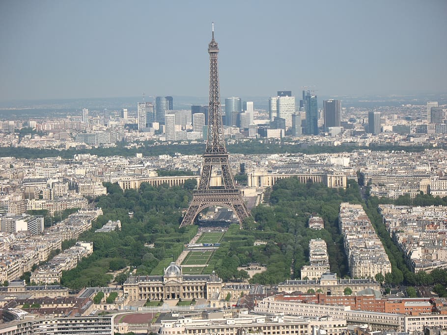 torre eiffel, Parigi, Parigi, eiffel, Torre, Europa, città, paesaggio urbano, francese, turismo, architettura, famoso, vacanza, estate, destinazioni di viaggio, esterno dell'edificio, grattacielo, struttura costruita, nessuno, skyline urbano, giorno, costruzione, viaggio, edificio per uffici esterno, natura, cielo, quartiere residenziale, paesaggio, all'aperto, moderno, 2K