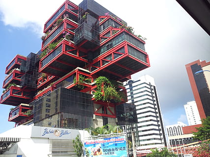schwarz, rot, Hochhaus, Gebäude, Struktur, moderne Architektur, 3d, Würfel, Design, Konstruktion, Außen, futuristisch, Perspektive, Glas, architektonisch, geometrisch, Ingenieurwesen, Eigentum, Entwicklung, Zuhause, konstruieren, Wohn, planen, Stadt, Stadt leben, Gebäudehülle, draußen, Wolkenkratzer, Tag, gebaute Struktur, die Architektur, Flachwinkelansicht, Himmel, keine Leute, Natur, große Höhe, Bürogebäude außen, modern, Pflanze, Büro, Baum, Wohngegend, Wachstum, Wohnung, Finanzviertel, 2K, CC0, gemeinfrei, lizenzfrei