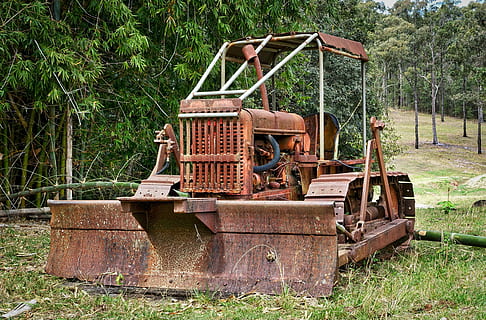 รถปราบดิน, เป็นสนิม, การก่อสร้าง, รถแทรกเตอร์, Earthmover, เครื่องขุด, เครื่องจักรกล, เครื่อง, อุปกรณ์, การขุดค้น, ปลูก, สนาม, ถูกปล่อยปละละเลย, เครื่องจักรกลการเกษตร, วัน, หญ้า, ที่ดิน, เก่า, อุปกรณ์การเกษตร, ได้รับความเสียหาย, ไม่มีคน, การขนส่ง, ธรรมชาติ, โลหะ, ล้าสมัย, โหมดการขนส่ง, ยานพาหนะบก, หมดแรง, กลางแจ้ง, การเสื่อมสภาพ, 4K, CC0, โดเมนสาธารณะ, ค่าลิขสิทธิ์ฟรี