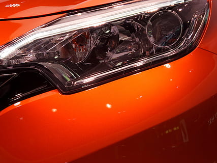 coche, frente, sala de exposición, prototipo, vehículo, automóvil, diseño, nissan, rojo, Vehículo de motor, modo de transporte, vehículo terrestre, transporte, faro, material de vidrio, nadie, de cerca, color naranja, metal, reflexión, al aire libre, Al por menor, brillante, comida y bebida, cromo, rueda, 5K, CC0, dominio público, libre de derechos