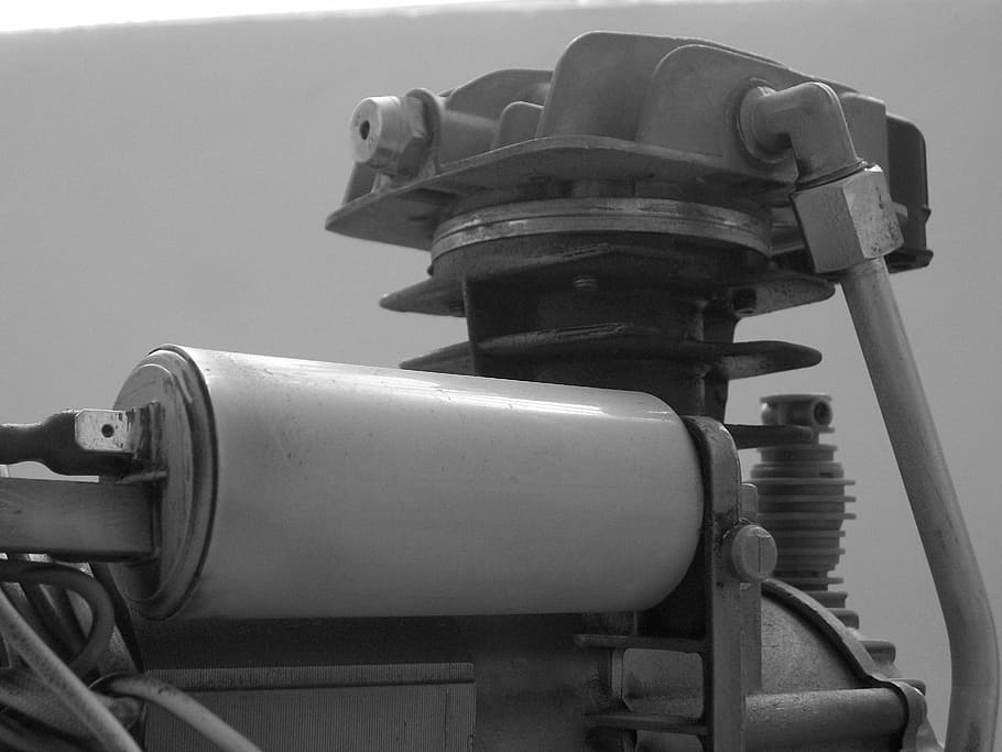 compressor, mecànica, indústria, aire comprimit, capçal de compressió, tecnologia, primer pla, metall, seguretat, cap gent, a l'interior, tub de tub, part de la màquina, equipament, maquinària, protecció, vista d’angle baix, vàlvula de màquina, ocupació, accidents i desastres, generació de combustible i energia, força, equipament industrial, indústria del metall, mànega d'incendis, economia, 2K
