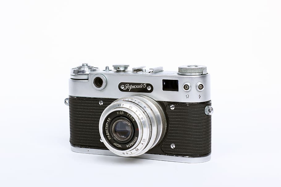 càmera, tècnica, clàssic, zorki, zorki 5, estil retro, passat de moda, vell, fons blanc, sol objecte, tallar, tecnologia, càmera - equip fotogràfic, temes de fotografia, tir de l'estudi, equip fotogràfic, lent - instrument òptic, a l'interior, cap gent, color plata, metall, antiguitat, primer pla, història, nostàlgia, el passat, crom, 4K