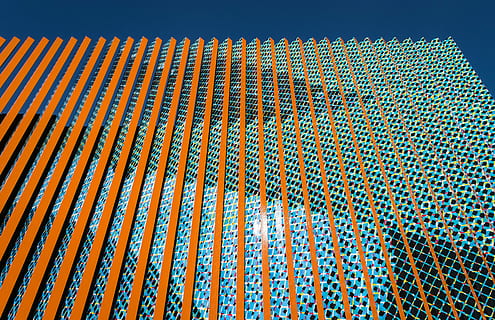 fasada, Dom, budynek, płyta, architektura, projekt, nowoczesny, kolorowy, Twarz, ren, reinland, Wysoka woda, system pompowania, abstrakcyjny, tła, wzór, żadnych ludzi, zbudowana struktura, niski kąt widzenia, niebieski, pełna ramka, wielobarwne, zbliżenie, niebo, Natura, na dworze, na zewnątrz budynku, dzień, teksturowane, 5K, CC0, domena publiczna, darmowe zdjęcia