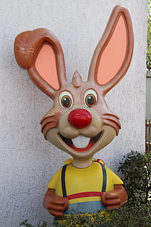 Ostern, Hase, Spaß, Ostereier, süß, langohrig, Osterhase, Statue, Garten, Darstellung, Wandbau - Funktion, Kindheit, lächelnd, Kreativität, Kunst und Handwerk, Nahansicht, drinnen, Stillleben, eine Person, menschliche Darstellung, Tag, Humor, Vorderansicht, Essen und Trinken, Spielzeug, Glück, Lebensmittel, 5K, CC0, gemeinfrei, lizenzfrei