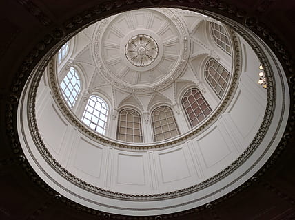 arquitectura, edifici, infraestructura, sostre, disseny, cúpula, vista d’angle baix, estructura construïda, a l'interior, forma geomètrica, cap gent, cercle, patró, forma, característica arquitectònica, ornamentat, lloc de culte, religió, arquitectura i art, directament a sota, claraboia, govern, 4K, CC0, domini públic, lliure de regalies