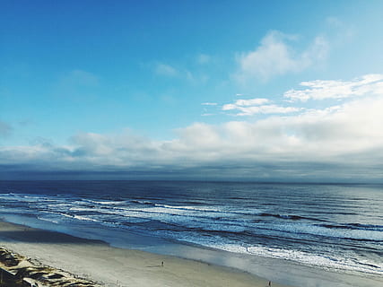 antenowy, widok, ogromny, ocean, widok z lotu ptaka, plaża, morze, Natura, chmura - niebo, niebo, niebieski, fala, woda, żadnych ludzi, scenics, linia brzegowa, krajobraz, cloudscape, na dworze, piasek, horyzont nad wodą, pejzaż morski, lato, piękno natury, dzień, kolorowy obraz, wylądować, scenics - natura, horyzont, spokój, spokojna scena, idylliczny, scena pozamiejska, ruch, 2K, CC0, domena publiczna, darmowe zdjęcia