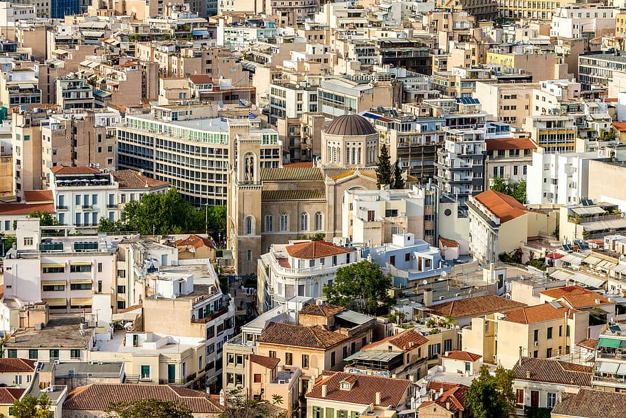 alt, fotografia de construcció d’ascens, edifici de gran alçada, fotografia, paisatge urbà, arquitectura, ciutat, escena urbana, europa, sostre, lloc famós, horitzó urbà, vista aèria, exterior de l'edifici, estructura construïda, cultures, ple de gent, casa, edifici, multitud, barri residencial, vista d’angle alt, comunitat, dia, marc complet, fons, a l'aire lliure, destinacions de viatge, naturalesa, apartament, 4K