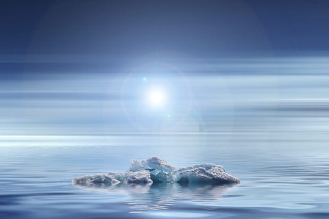 hvid, is burg, vand, dagtimerne, solnedgang, klima forandring, isbjerg, gletscher, smelte, mer de glace, kold, Nordpolen, Sydpolen, abstrakt, is, det arktiske Ocean, komponere, klimaopvarmning, klimabeskyttelse, hav, afspejling, ro, ingen mennesker, natur, skønhed i naturen, sollys, himmel, havnefronten, sol, solstråle, rolig scene, blå, linseflare, scenics - natur, rock-objekt, dag, solid, udendørs, lyse, blå baggrund, 5K, CC0, offentligt domæne, royaltyfrie