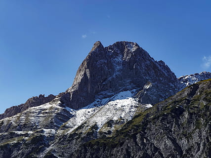 vertice, montagna, massiccio, roc, nevoso, Austria, Karwendel, lamsenspitze, cielo, roccia, roccia - oggetto, bellezza nella natura, scenics - natura, solido, catena montuosa, la neve, blu, natura, inverno, temperatura fredda, cielo sereno, ambiente, attività, picco di montagna, paesaggio, all'aperto, nessuno, montagna innevata, formazione, 4K, CC0, dominio pubblico, privo di copyright