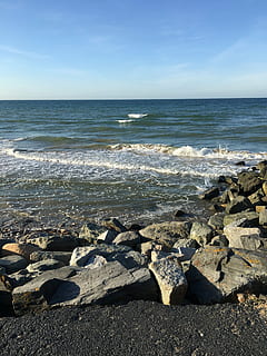 coast, beach, waves, normandy, omaha beach, france, seascape, sea, water, land, horizon over water, horizon, sky, beauty in nature, scenics - nature, rock, solid, rock - object, nature, sunlight, tranquility, tranquil scene, wave, day, motion, no people, outdoors, pebble, 4K, CC0, public domain, royalty free