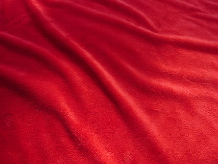 textil rojo, fondo, rojo, terciopelo, olas, oscuro, textil, antecedentes, texturizado, fotograma completo, ondulado, modelo, material, resumen, blandura, nadie, estropeado, fondos abstractos, cultura de las artes y entretenimiento, seda, satín, lujo, suave, evento, efecto texturizado, florido, dia de san valentin - vacaciones, 2K, CC0, dominio público, libre de derechos