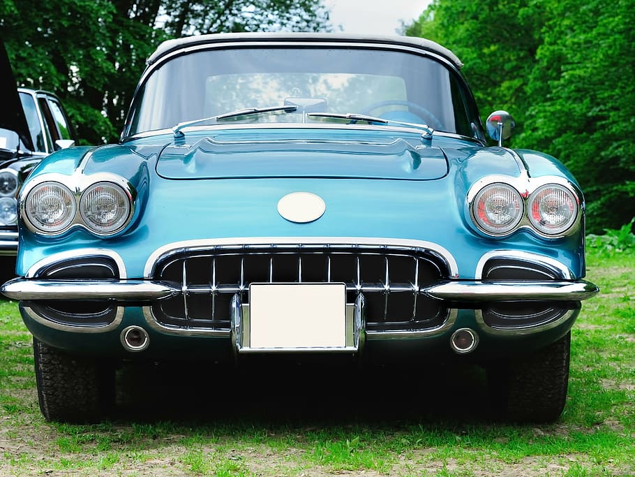 clàssic, blau, vehicle, aparcat, verd, camp, oldtimer, automàtic, vell, automoció, nostàlgic, cotxe antic, automòbil de cotxes d'època, retro, raresa, graella, punt de mira, companys, crom, nostàlgia, històricament, edat del cotxe, parabrisa, turquesa, plata, valor, ornament, escumós, brillant, cotxe, transport, passat de moda, vista frontal, estil retro, cotxe de col·leccionista, vehicle terrestre, luxe, cap gent, dia, manera de transport, automòbil, cotxe d'època, estacionari, planta, terra, vintage, a l'aire lliure, naturalesa, faro, 2K
