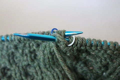 closeup, photo, knitting, needles, going, textile, cable, wool, knit, knitted, yarn, handmade, aran, sweater, celtic, needlework, pattern, colorful, woolen, close-up, blue, rope, no people, day, craft, metal, strength, still life, selective focus, art and craft, focus on foreground, outdoors, connection, knitting needle, simplicity, safety, turquoise colored, 5K, CC0, public domain, royalty free