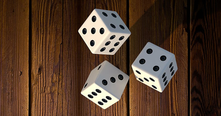 tre, dø, Brun, overflade, terning, Spille, tilfældig, held, punkter, tal øjne, magisk terning, craps, tidsfordriv, tålmodighed, 3d, 3d model, rendering, 3d visualisering, gengive, model, trækorn, forvitret, vasket af, træstruktur, korn, struktur, baggrund, træ, teksturer, mønster, træ strukturer, gambling, fritidsspil, træ - materiale, chance, terninger, indendørs, skygge, ingen mennesker, tæt på, kunstkultur og underholdning, mulighed, fritidsaktivitet, lempelse, terningform, gruppe af objekter, chancespil, bord, fik øje på, fritidsudstyr, høj vinkel visning, stilleben, succes, lille gruppe af objekter, 2K