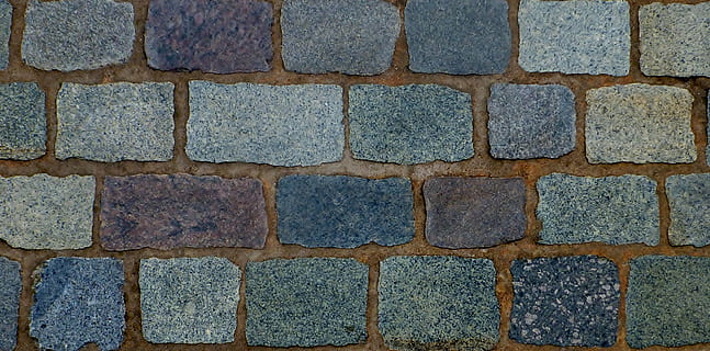lappe, sten, etage, sten gulv, væk, brosten, jord, struktur, mønster, grå, vej, fortov, baggrund, gulve, samlinger, anbragt, vejbygning, solid, baggrundsbillede, asfalteret, materiale, overflade, natursten, baggrunde, fuld ramme, ingen mennesker, gentagelse, tekstureret, væg, dag, murbygningsfunktion, mursten, arkitektur, bygget struktur, i en række, tæt på, arrangement, ru, side om side, form, udendørs, sti, beton, 4K, CC0, offentligt domæne, royaltyfrie
