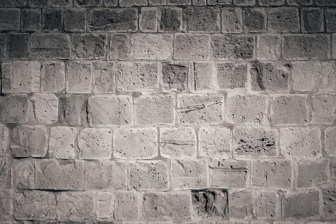 maó, edifici, copyspace, textura, fons, teló de fons, paret de maó, vell, pedra, paret, bloc, textura de maó, envellit, grungy, detall, façana, frontal, vista frontal, urbà, maçoneria, bw, monocroma, to, tonificat, ningú, estructura construïda, marc complet, arquitectura, funció de construcció de parets, patró, cap gent, dia, a l'aire lliure, exterior de l'edifici, aspre, llum solar, sòlid, primer pla, material de pedra, concret, 5K, CC0, domini públic, lliure de regalies