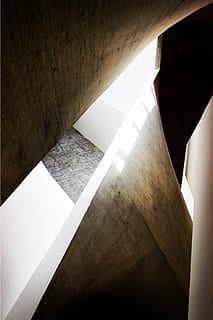 staircase, architecture, indoors, modern, flooring, no People, steps, wall - Building Feature, design, home Interior, built Structure, corridor, vanishing Point, new, futuristic, illuminated, day, building, architectural column, steps and staircases, pattern, empty, low angle view, sunlight, wall, arcade, ceiling, in a row, concrete, 2K, CC0, public domain, royalty free