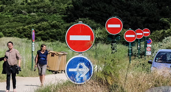 no entry, brittany, cancale, plant, road sign, tree, sign, nature, day, road, adult, stop sign, red, transportation, women, mid adult, communication, men, full length, people, guidance, togetherness, casual clothing, outdoors, 5K, CC0, public domain, royalty free
