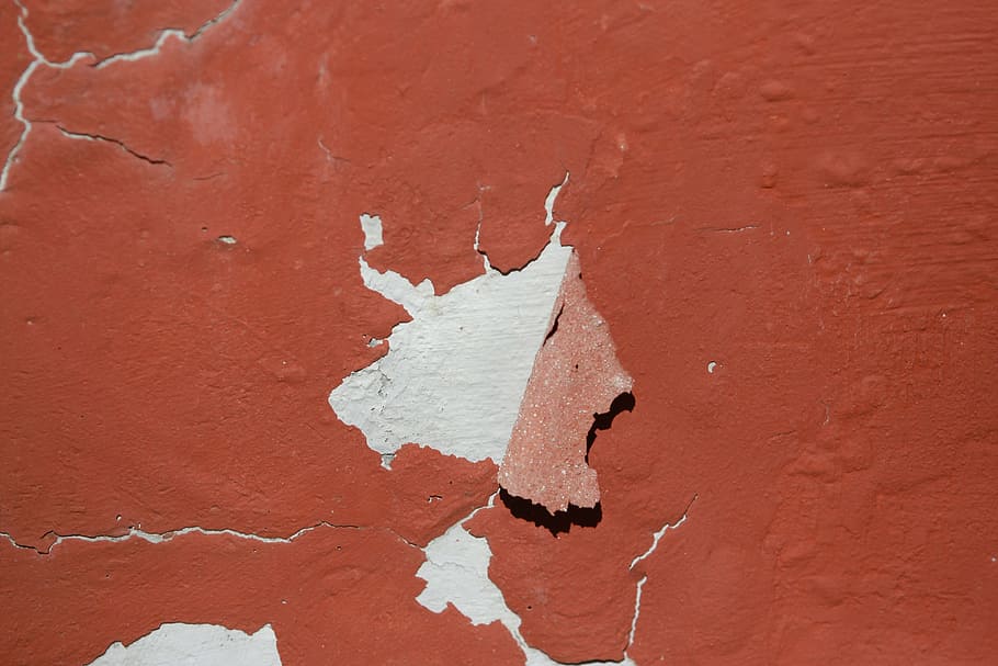 rote Wandfarbe, Wand, Riss, Stein, Hintergrund, geknackt, gebrochen, spröde, Mauerwerk, Hintergründe, Wandbau - Funktion, schmutzig, Farbe, alt, verwittert, texturiert, Vollbild, abschälen, beschädigt, heruntergewirtschaftet, gebaute Struktur, keine Leute, die Architektur, Nahansicht, geschält, Ablehnen, Verschlechterung, rot, schlechter Zustand, Tag, draußen, Gips, ruiniert, Struktureffekt, 4K