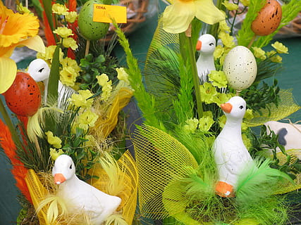 easter, egg, chicks, easter egg, easter theme, decoration, representation, plant, human representation, no people, art and craft, flower, creativity, bird, flowering plant, nature, high angle view, vertebrate, close-up, religion, male likeness, 2K, CC0, public domain, royalty free