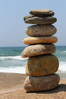 moře, roche, váleček, zásobník, Příroda, Pohled, modrý, Zůstatek, oblázek, kámen - objekt, rock - objekt, pláž, stabilita, jako zen, harmonie, klidné scény, relaxace, voda, přistát, Skála, pevný, zaměřit se na popředí, horizont nad vodou, nebe, nikdo, kámen, horizont, venku, 5K, CC0, veřejná doména, bez autorských práv