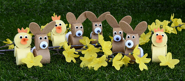 patos, decoraciones de conejos, hierba, Pascua de Resurrección, conejo de Pascua, pollitos, gitano, hecho en casa, Felices Pascuas, decoración, saludo de pascua, primavera, deco, decoración de pascua, prisa, tarjeta de felicitación, personalizado, saludos de Pascua, representación animal, representación, planta, amarillo, nadie, Arte y artesanía, naturaleza, animal, juguete, creatividad, figurilla, temas de animales, día, variación, planta floreciendo, mamífero, de cerca, flor, gran grupo de objetos, 5K, CC0, dominio público, libre de derechos