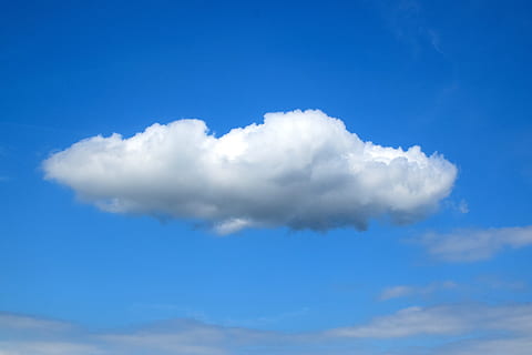 wit, wolken, blauw, hemel, wolk, prachtig, natuur, zomerdag, stapelwolken, zonnige dag, wolk - lucht, cloudscape, schoonheid in de natuur, atmosfeer, scenics - natuur, geen mensen, dag, pluizig, witte kleur, milieu, buitenshuis, achtergronden, idyllisch, wind, meteorologie, zachtheid, klimaat, 5K, CC0, publiek domein, royaltyvrij