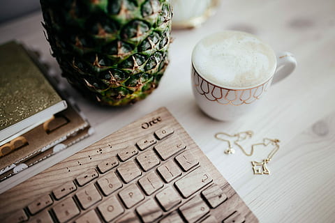 keyboard, cup, coffee, Wooden, cup of coffee, technology, desk, oree, cappucino, hipster, caffee, table, laptop, business, drink, computer, computer Keyboard, indoors, no people, close-up, day, food and drink, food, text, still life, celebration, paper, wood - material, western script, freshness, christmas, communication, selective focus, high angle view, studio shot, silver colored, 4K, CC0, public domain, royalty free