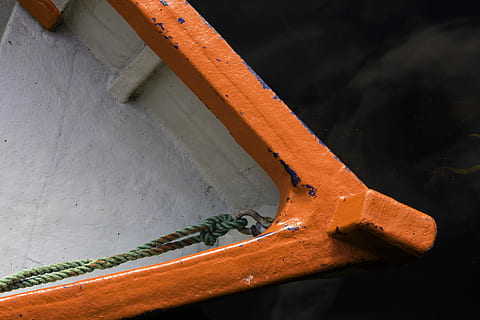 kapatmak, Fotoğraf, tekne, boya, doku, puan, Halat, metal, insansız, mimari, açık havada, doğa, gün, yapılı yapı, boru - boru, ahşap malzeme, paslı, turuncu renk, yüksek açılı görünüş, bağ, bitki, sanayi, taşımacılık, şekil, boru, eski, beton, kiriş, 4K, CC0, kamu malı, telif ücretsiz