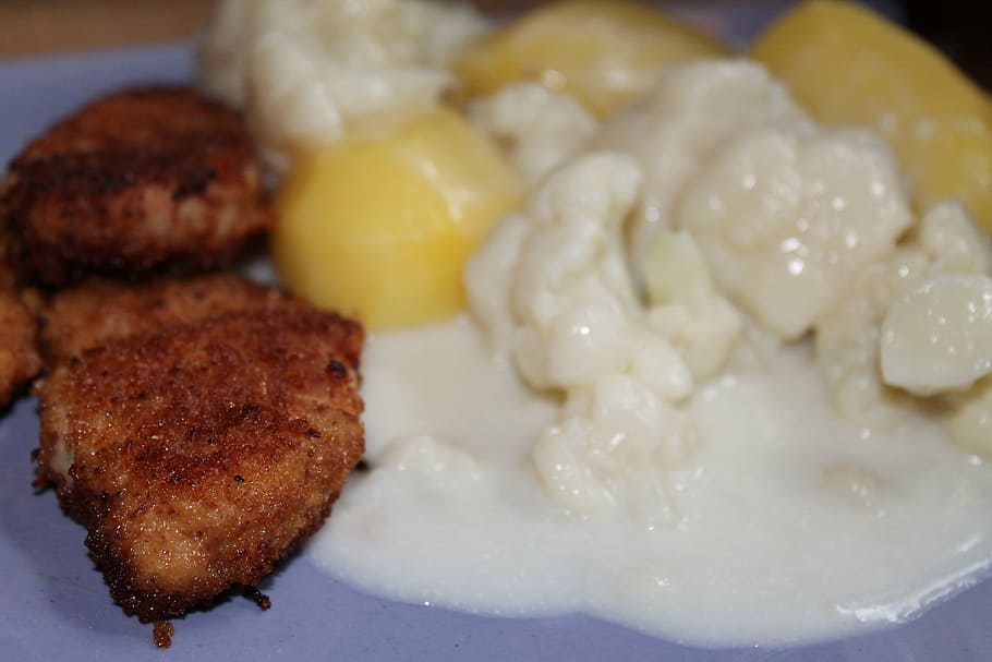 schnitzel, cauliflower vegetable, cauliflower, breaded, meat, potatoes, eat, cook, court, food, food and drink, close-up, indoors, ready-to-eat, plate, freshness, wellbeing, no people, indulgence, healthy eating, focus on foreground, still life, temptation, selective focus, fried, sweet food, condiment, snack, 1080P