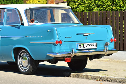 opel, record, auto, Oldtimer, opel rekord, elementul colecționarului, clasic, nostalgie, crom, PKW, vechi, raritate, mașină, OLDI, vehicul, istoricește, mașină veche, trecut, transport, albastru, de modă veche, vehiculul terestru, lumina soarelui, mijloc de transport, vehicul cu motor, stil retro, mașină de epocă, zi, staționar, oraș, natură, călătorie, stradă, drum, umbră, în aer liber, nici o persoana, călătorie rutieră, 4K, CC0, domeniu public, fără drepturi de autor