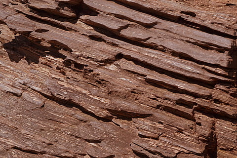 fotografia macro, fusta, escorça, resum, fons, disseny, sec, registre, patró, aspre, superfície, textura, arbre, tronc, rock - object, material de pedra, estructura construïda, marc complet, marbre, fòssil, material de fusta, marró, cap gent, primer pla, naturalesa, dia, a l'aire lliure, llum solar, gra de fusta, patró natural, 2K, CC0, domini públic, lliure de regalies