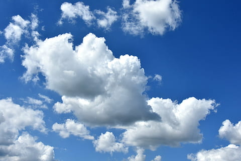 cumulus skyer, dagtimerne, skyer, himmel, cumulus, Sky, glomerulus, blå himmel, skydække, sky - himmel, cloudscape, blå, baggrunde, atmosfære, scenics - natur, skønhed i naturen, vind, overskyet, miljø, fluffy, hvid farve, natur, sollys, idyllisk, dramatisk himmel, ingen mennesker, meteorologi, udendørs, ren, blødhed, klima, abstrakt, lyse, 5K, CC0, offentligt domæne, royaltyfrie